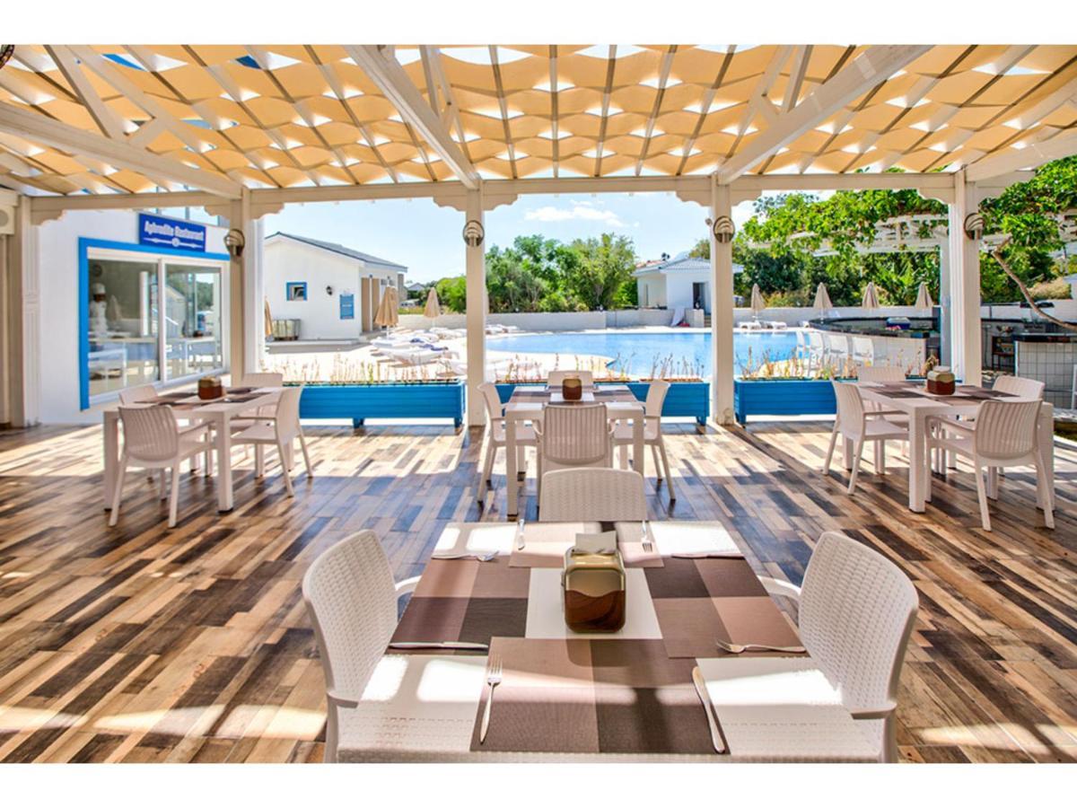 Queen Aphrodite Hotel Karpasa エクステリア 写真