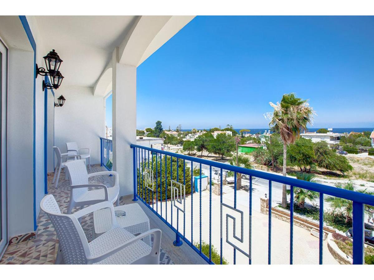 Queen Aphrodite Hotel Karpasa エクステリア 写真