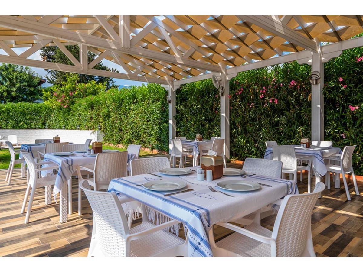 Queen Aphrodite Hotel Karpasa エクステリア 写真